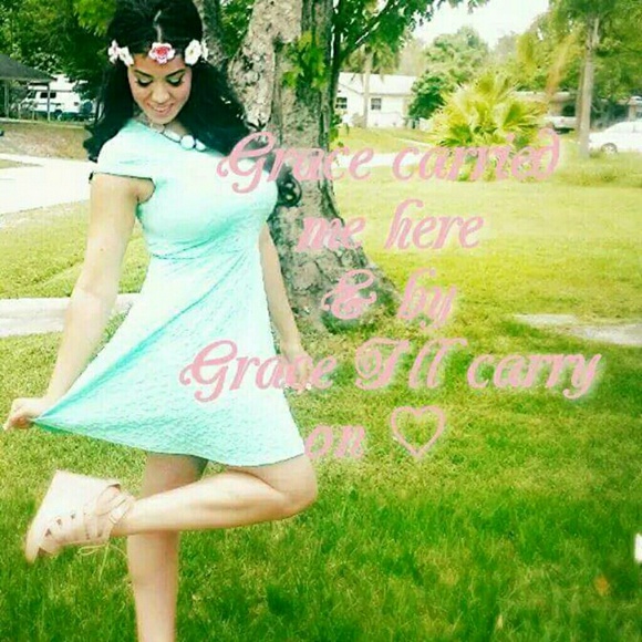 Meet your Posher, Jennifer - Picture 6 of 6