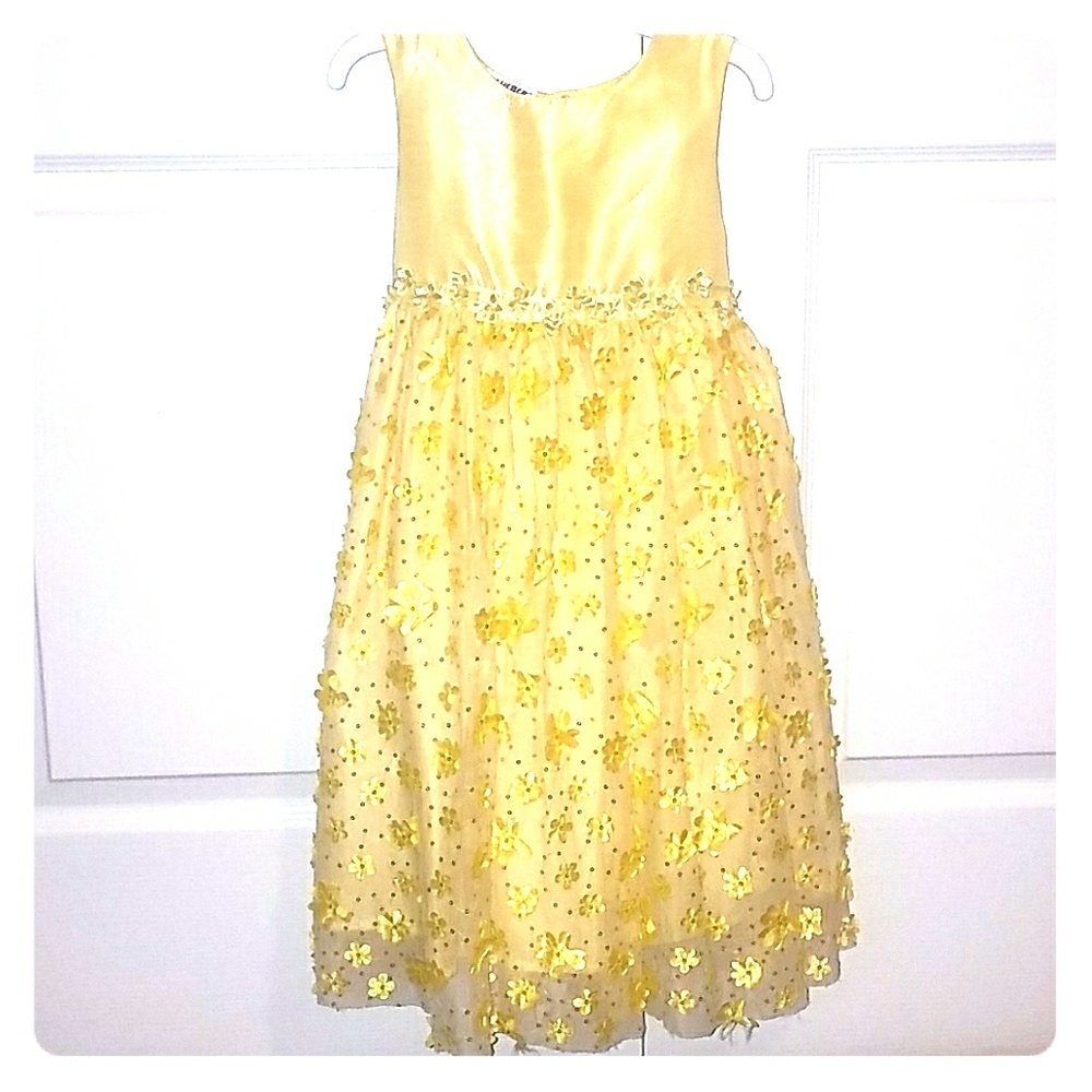 Little girls dress