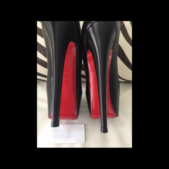 Christian Louboutin Daffodile Black Leather - Picture 5 of 8