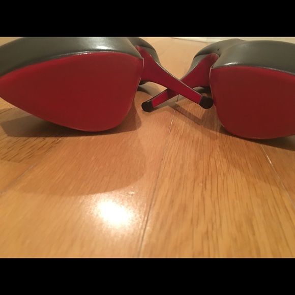 Christian Louboutin Daffodile Black Leather - Picture 8 of 8