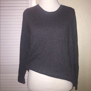Gray sweater With Slit Back