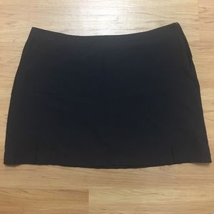 Black skorts