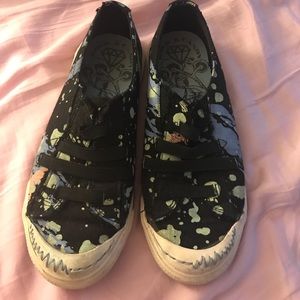 Rock and candy sneakers size 7