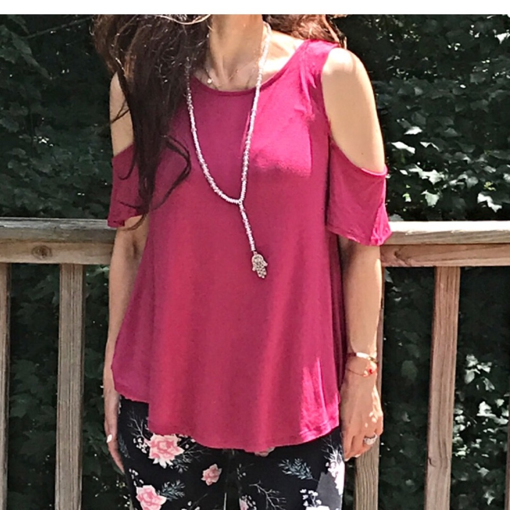 Dark plum/red  cold shoulder round hem top - Picture 8 of 8