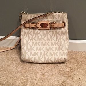 Michael Kors crossbody
