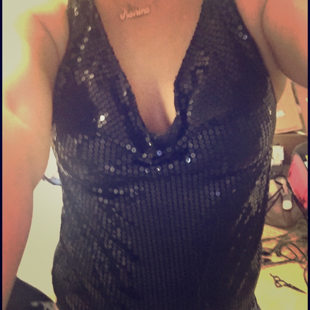 Black sequence rockstar top 😎