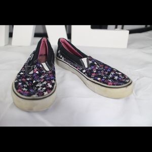 Black Airwalk Slip on Sneakers Size 7 Star Design