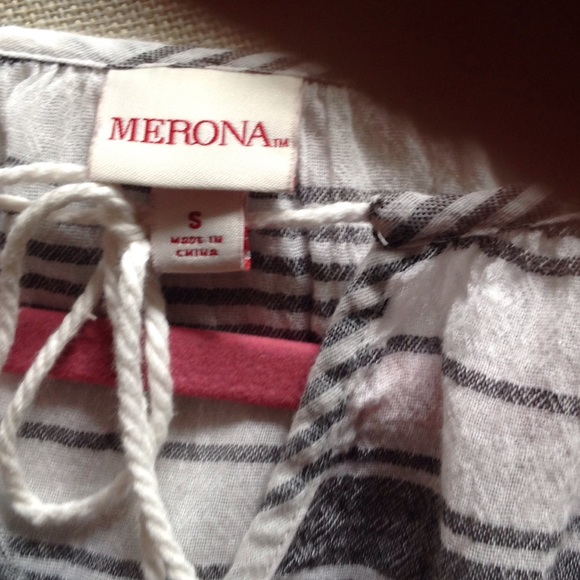MERONA STRAPPED WHITE AND GRAY BLOUSE - Picture 6 of 6