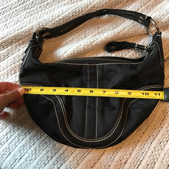 Coach purse - Picture 3 of 4