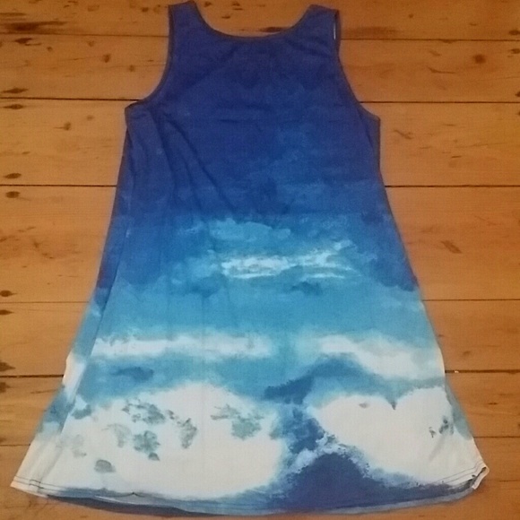 *FINAL PRICE* Gorgeous Beachy Waves Dress - Picture 3 of 3