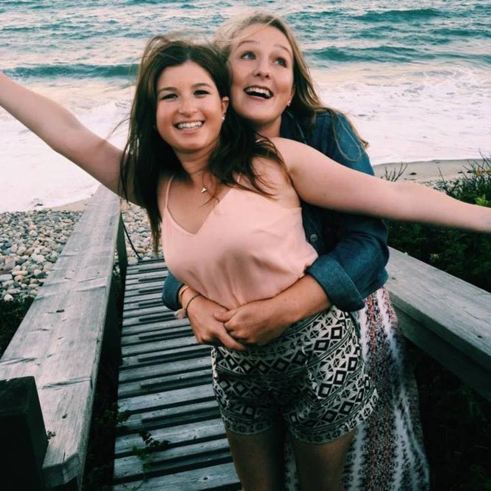 Meet your Posher, Avery