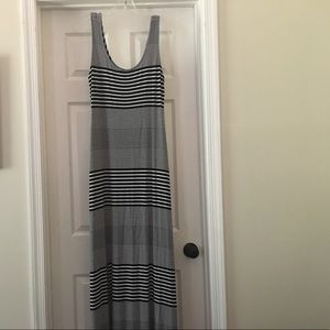Merona Size Large Maxi Dress
