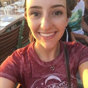 Meet your Posher, Anna