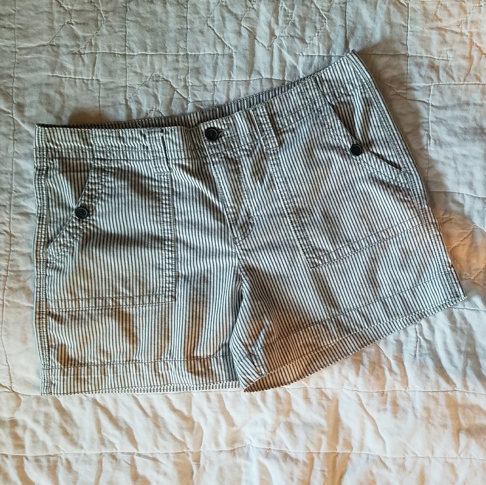 Striped shorts