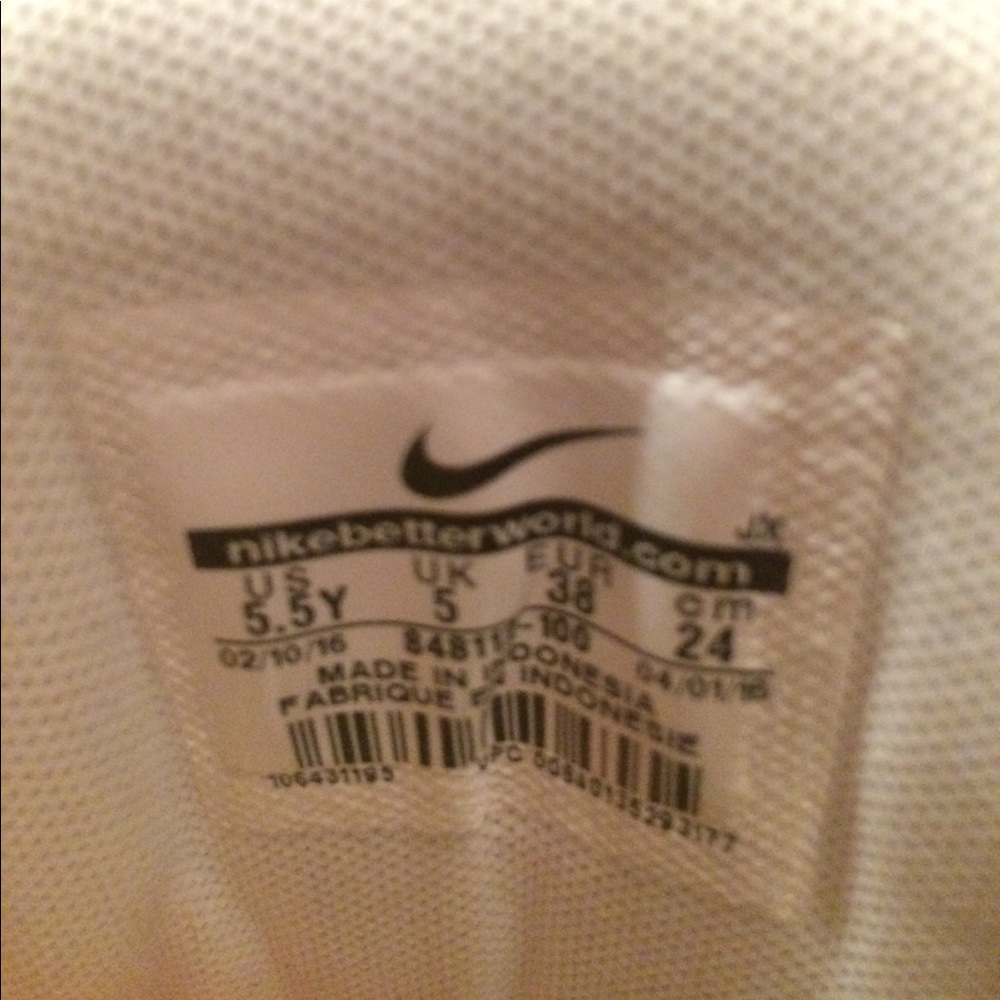 Nike Shox - Picture 4 of 5