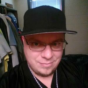 Meet your Posher, Justin