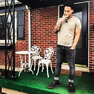 Meet your Posher, Chris