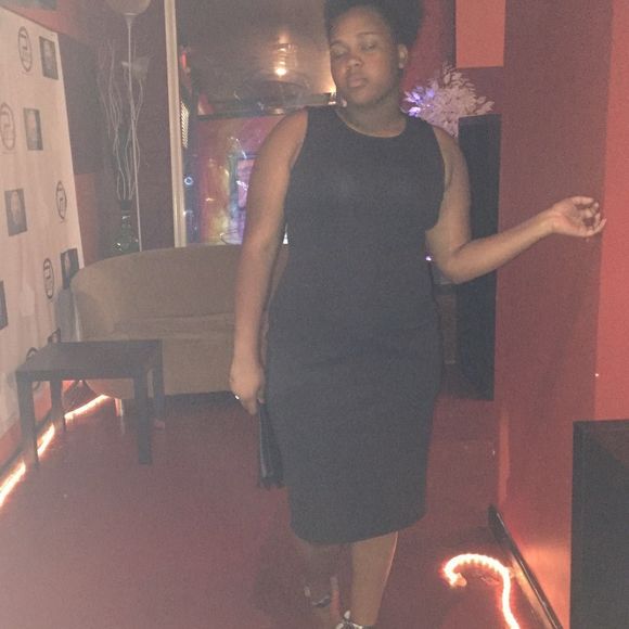 Meet your Posher, Ketsia - Picture 1 of 1