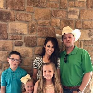 Meet your Posher, Robin