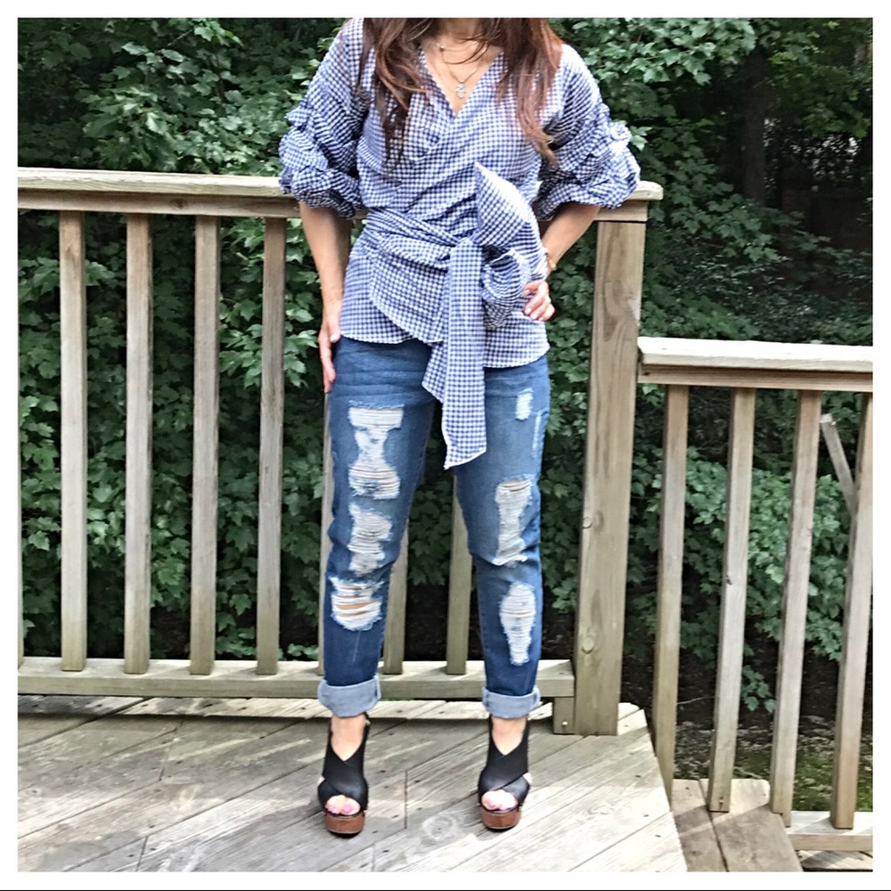 ✨LAST ONE ✨Paris Gingham wrap top - Picture 2 of 7