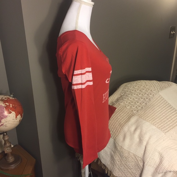 🆕 Carolina Hurricanes 47 NHL Long Sleeve T-Shirt - Picture 3 of 7