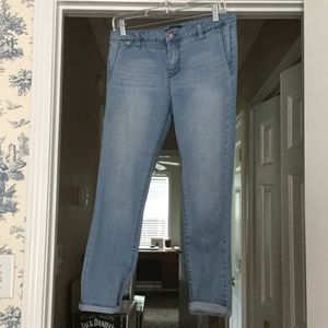 Ankle jeans