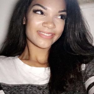 Meet your Posher, Jasmine