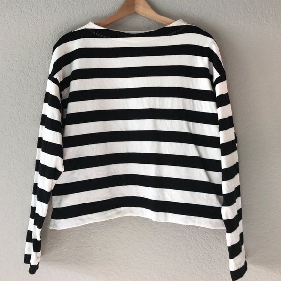 boat neck uniqlo 60 off uniqlo tops uniqlo bundle of two boat neck boat neck uniqlo 60 off uniqlo tops uniqlo bundle of two boat neck
