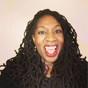 Meet your Posher, Khamila
