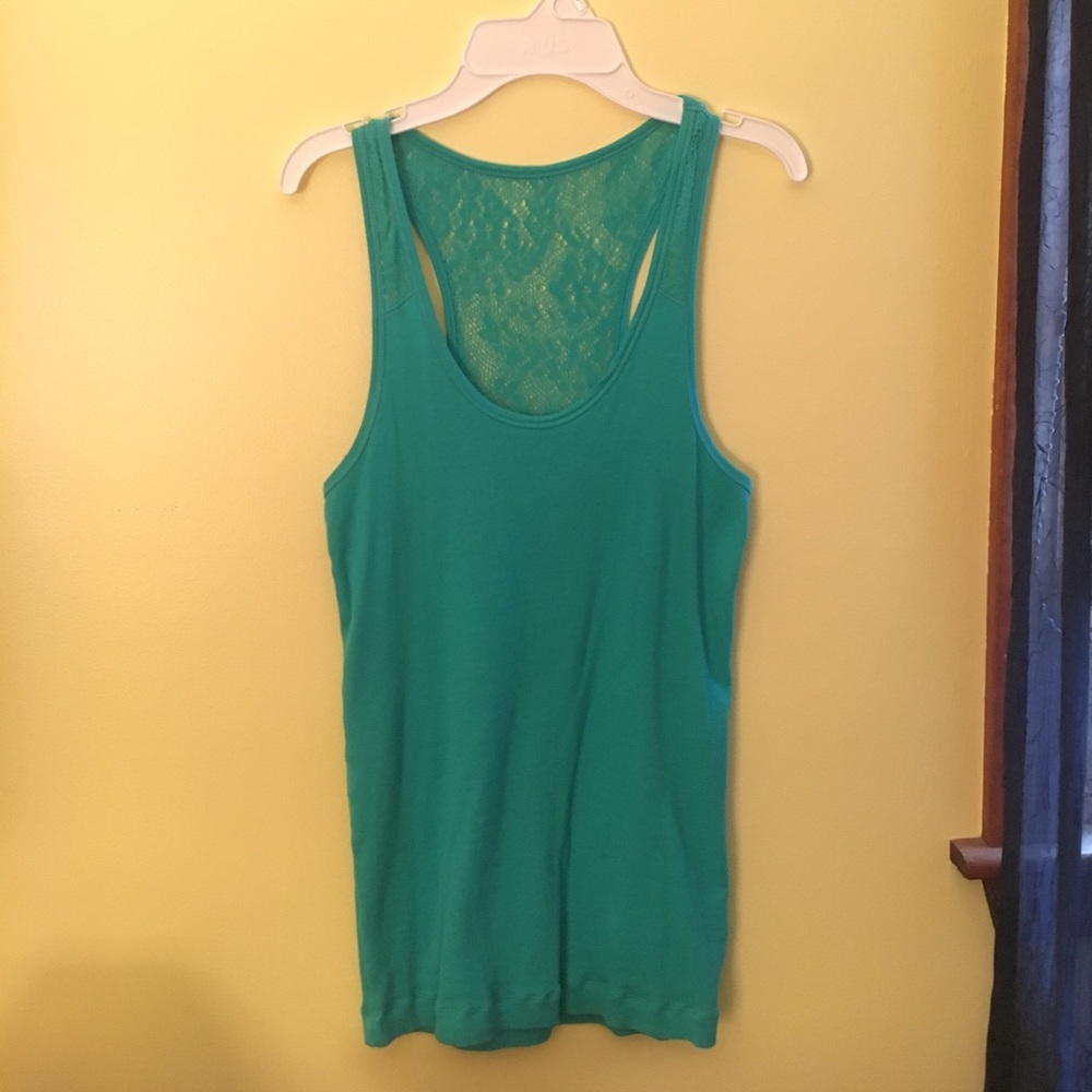 ❌SOLD❌PRICE IS FIRM! SO lace tank top