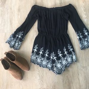 Off the shoulder Audrey 3+1 romper