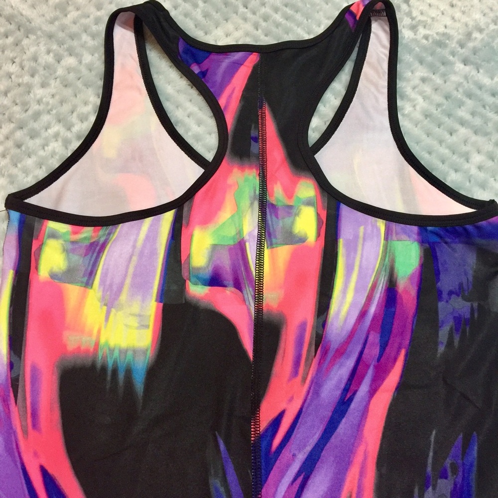 BEAUTIFUL multicolor Fila tank top - Picture 3 of 4