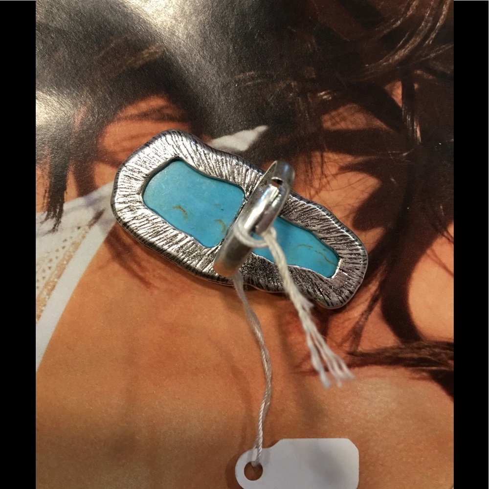 Turquoise Stretch Ring - Picture 2 of 3