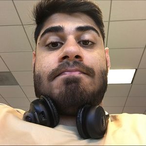 Meet your Posher, Ali