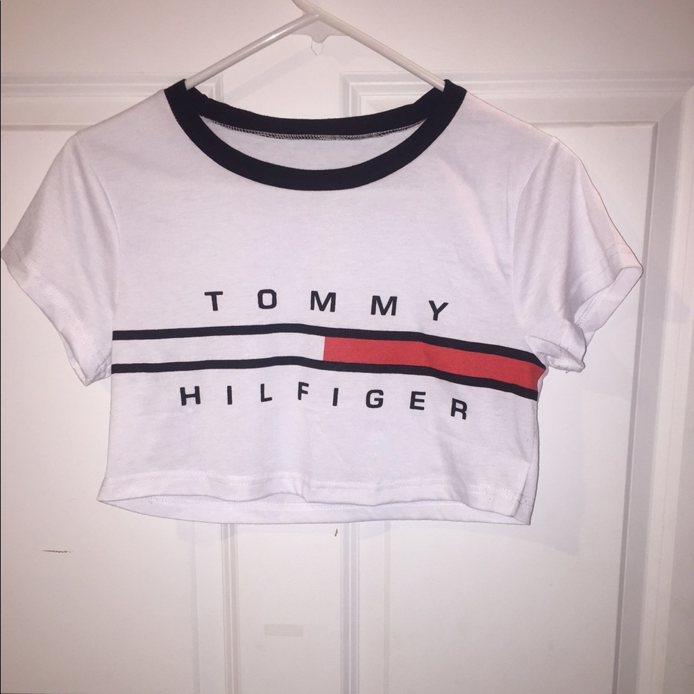 tommy hilfiger crop top