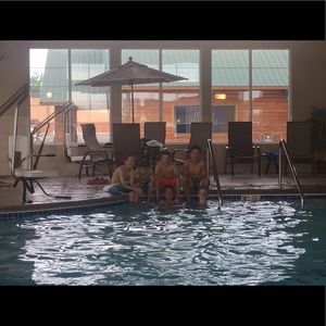 Meet your Posher, Grant