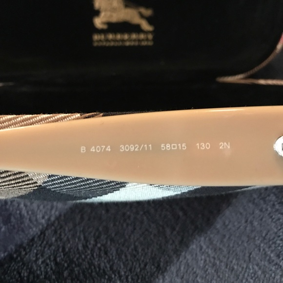 Burberry Sunglasses B4074 - Picture 6 of 7