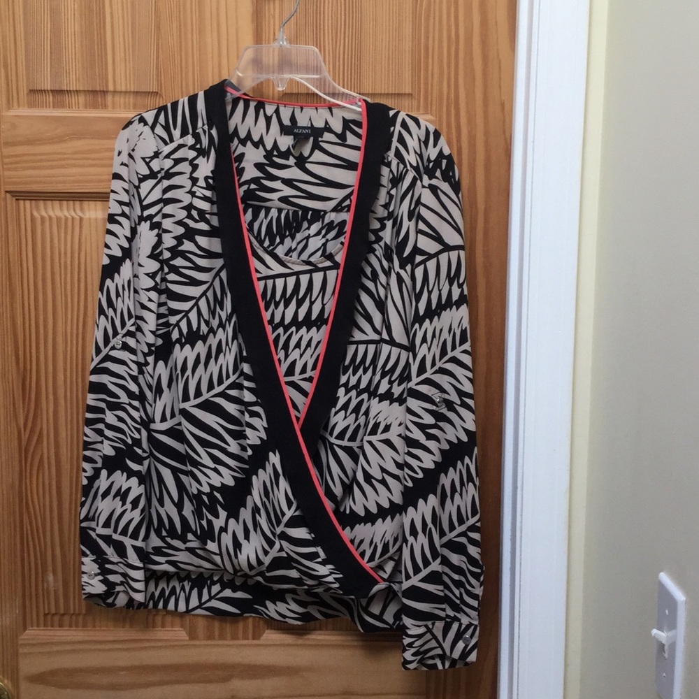Alfani women's blouse