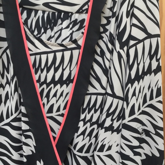 Alfani women's blouse - Picture 2 of 3