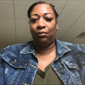 Meet your Posher, Sonya