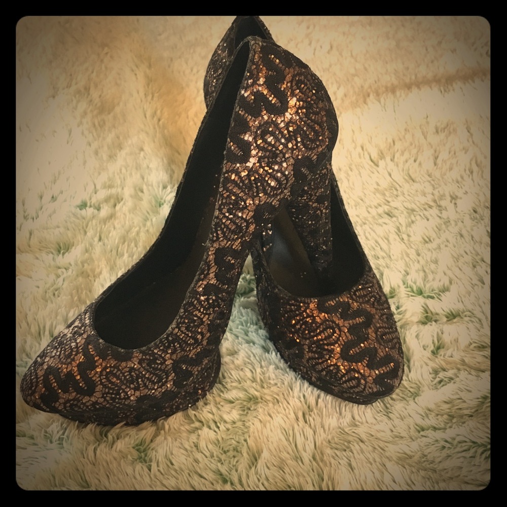 👠👠Colin Stuart Lace & Glitter Pumps👠👠