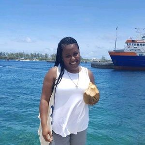 Meet your Posher, Iante