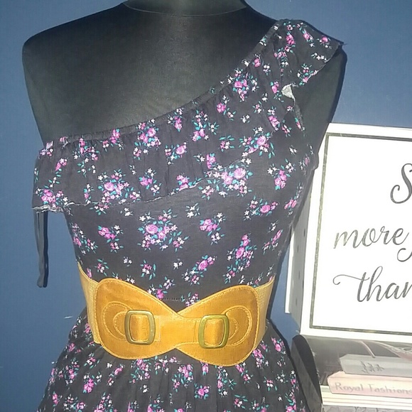 ❤️❤️Deb ruffle Dress❤️❤️ - Picture 3 of 3