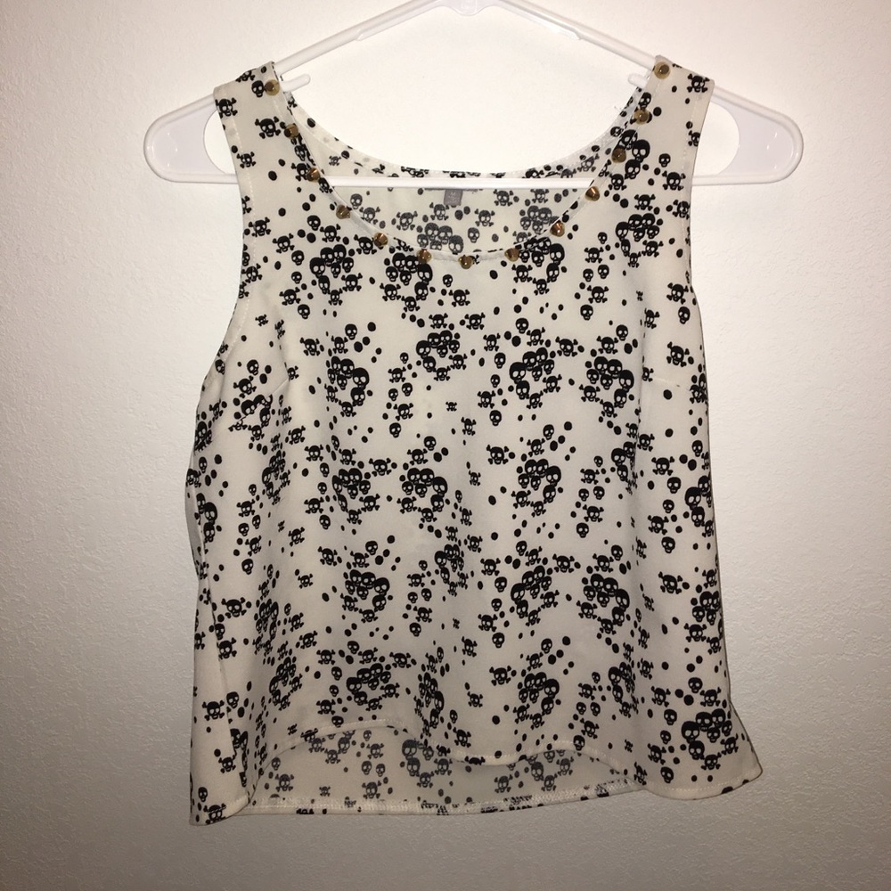 CHARLOTTE RUSSE studded skull crop top 💀💕