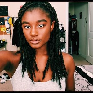 Meet your Posher, Fallon