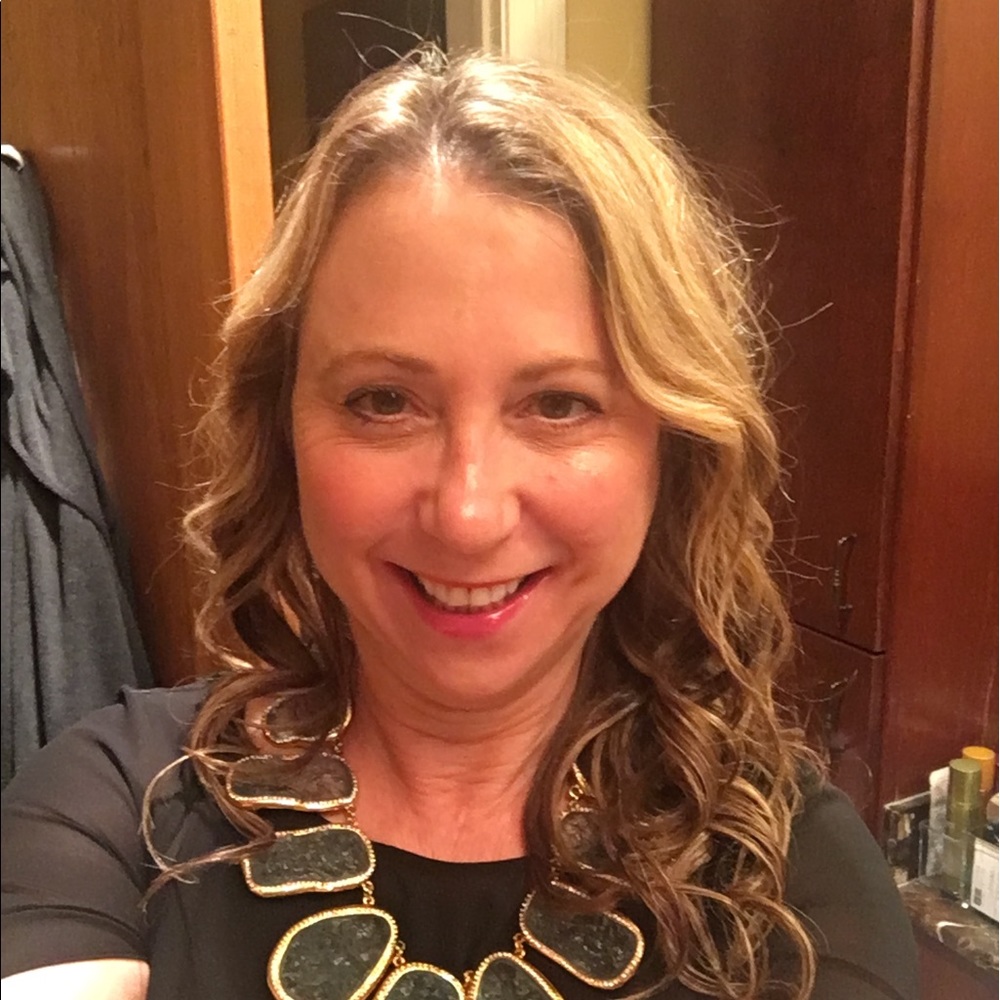 Meet your Posher, Melanie