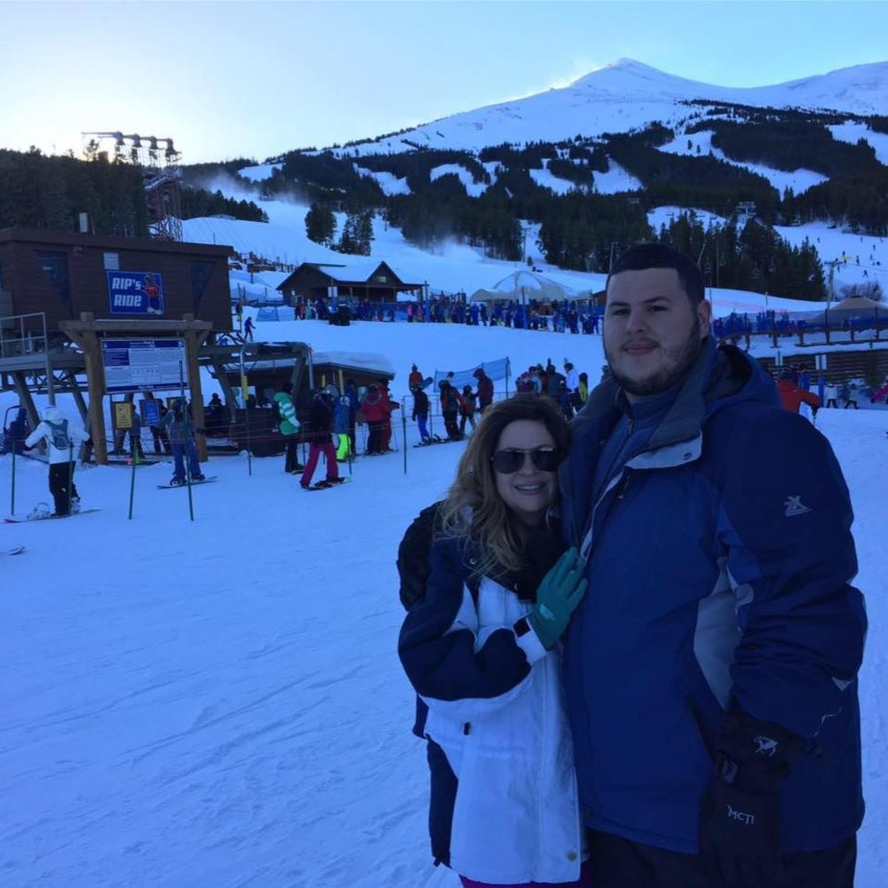 Meet your Posher, Dania