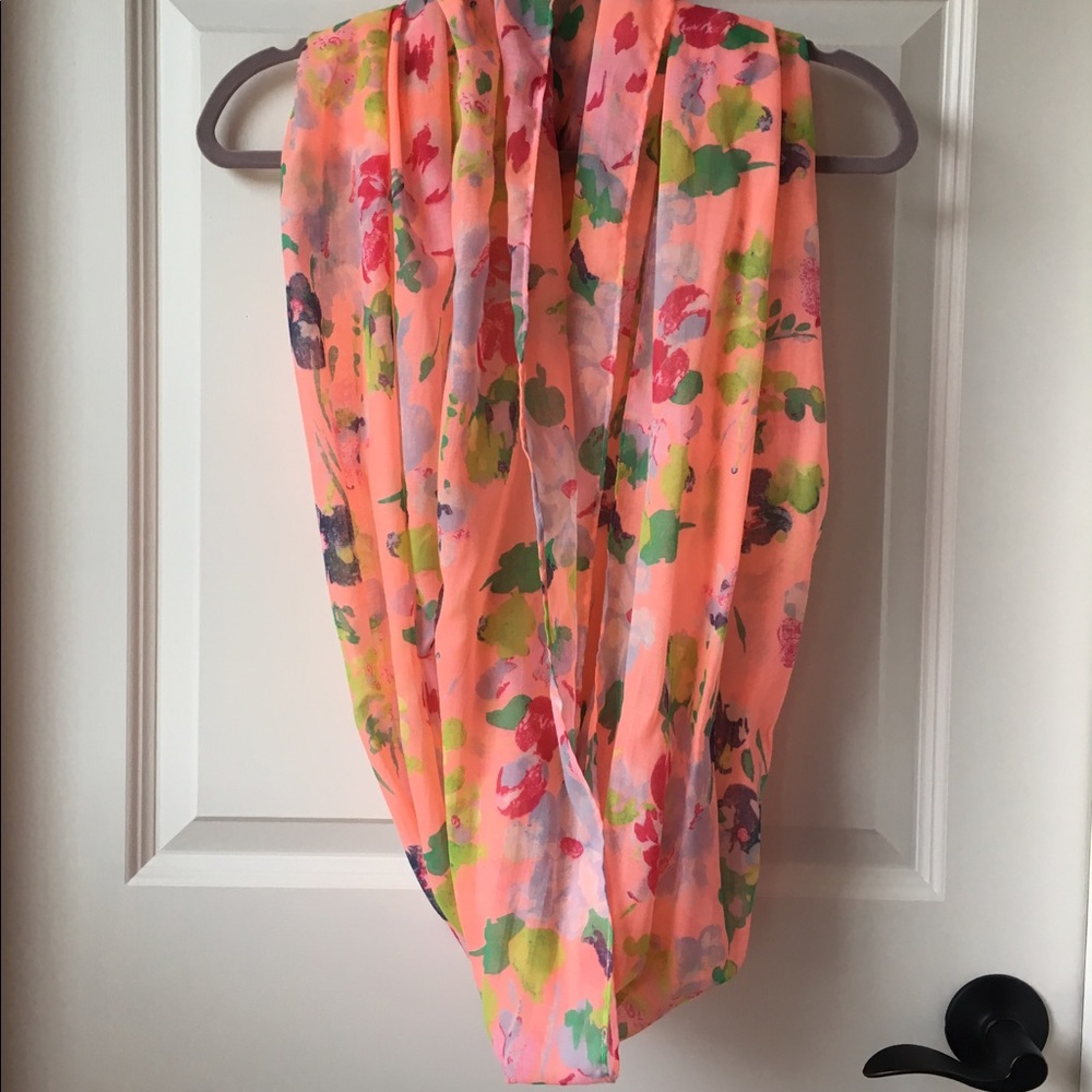 AERIE Flower Print Infinity Scarf