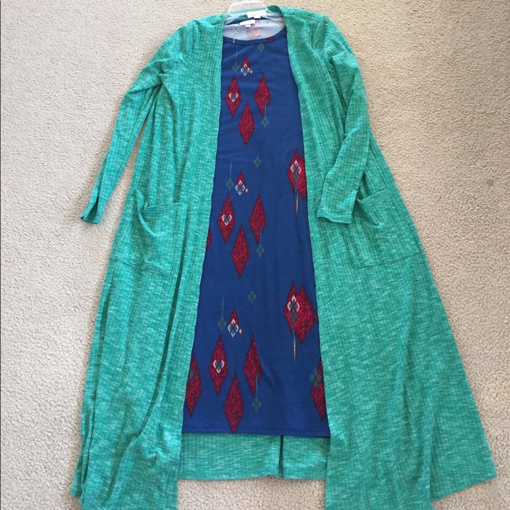 Lularoe Julia S, Sarah S