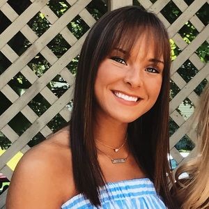 Meet your Posher, Annika